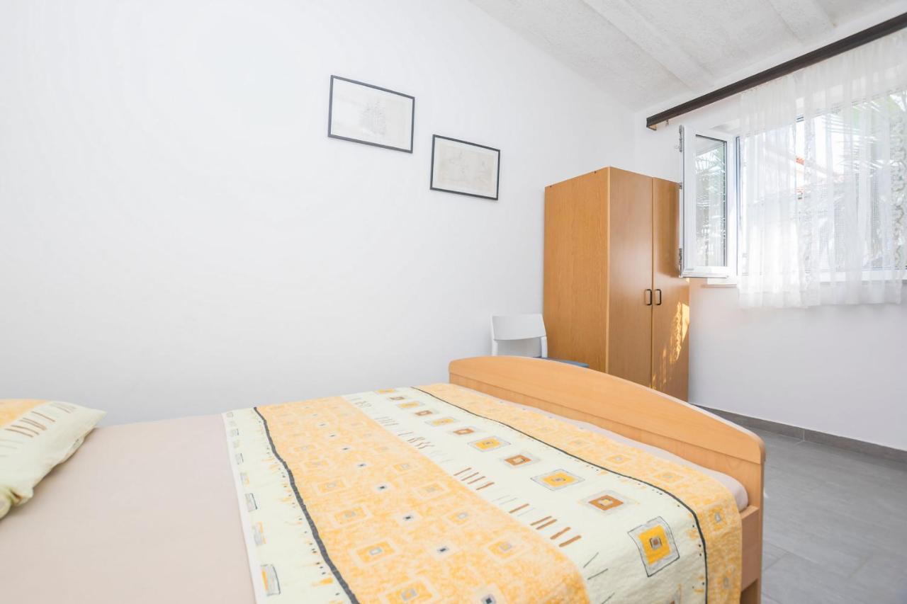 Apartments Mira Privlaka  Extérieur photo